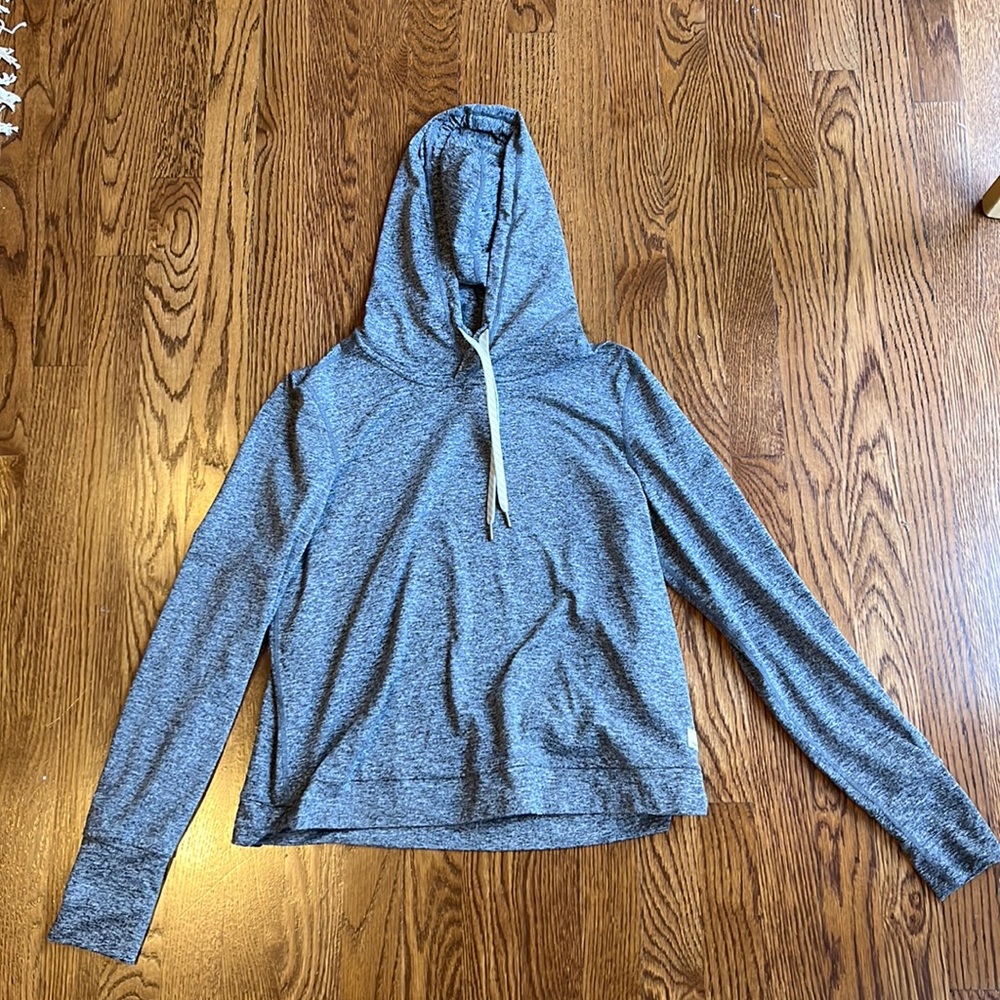 Vuori heather gray Halo Essential Hoodie